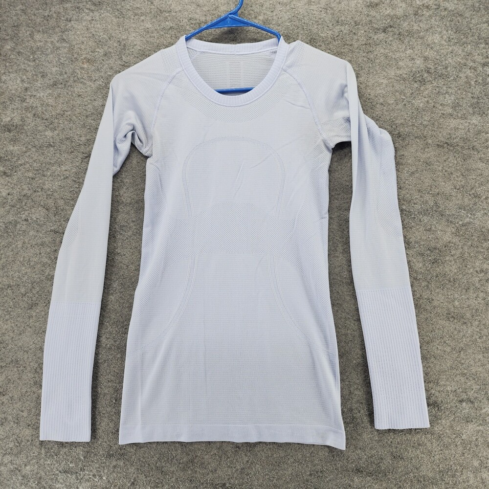 Lululemon Shirt Womens 4 Long Sleeve Purple Athletic Thumbholes